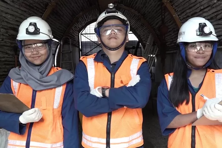 teknik pertambangan terbaik di indonesia illustration